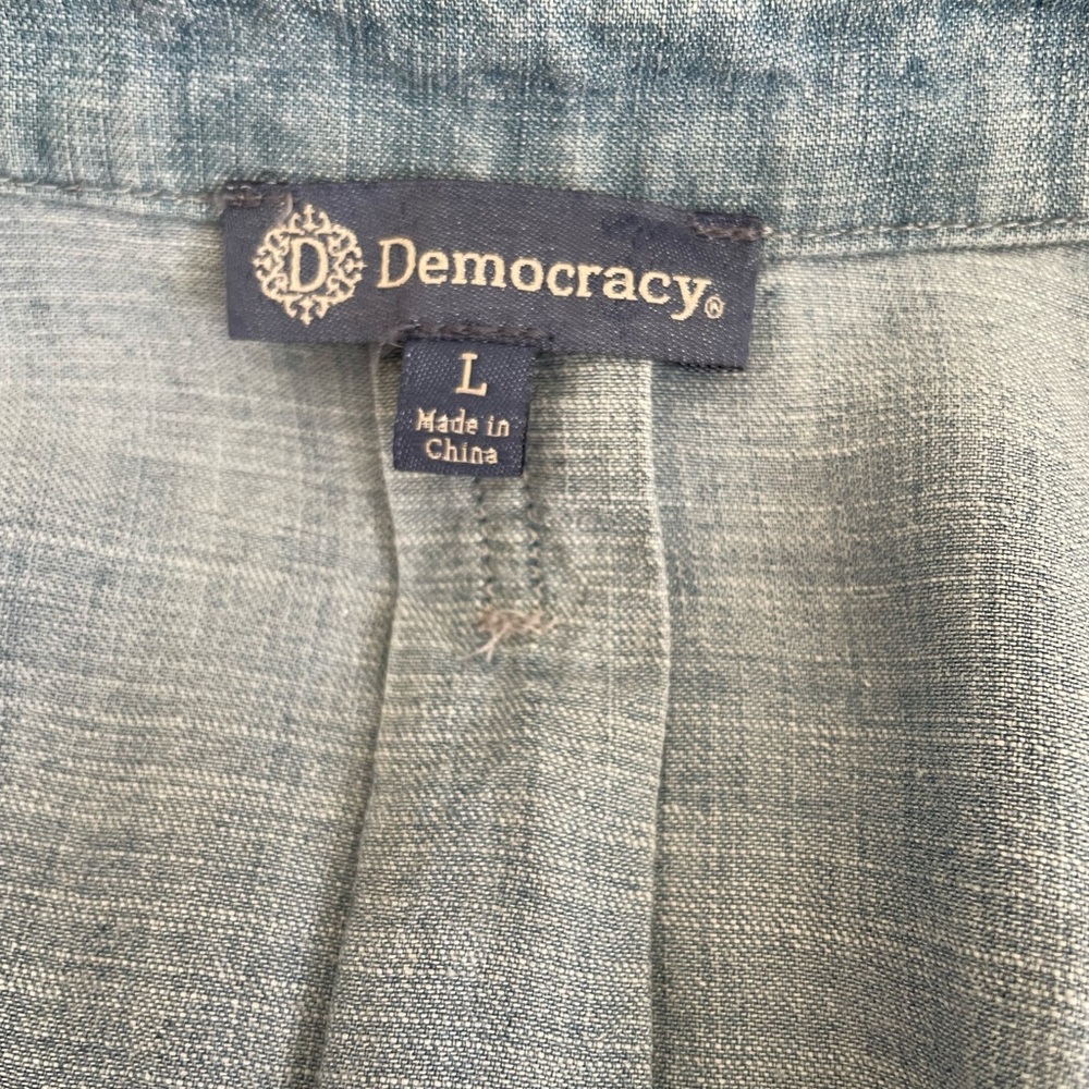 Democracy Chambray Button Down Shirt - Picture 9 of 9